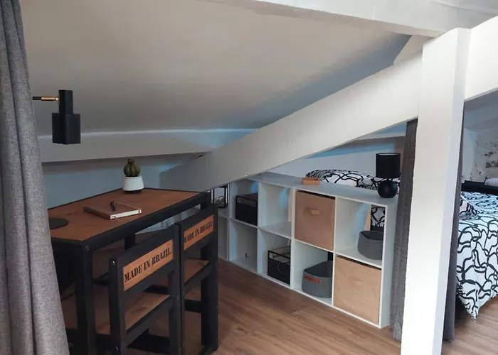شقة Loft Cosy Centre *